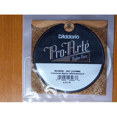 D'Addario NYL050W  tekercselt ezüstbevonatos nylon húr /Pro Arté/