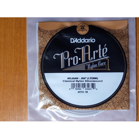 D'Addario NYL054W  tekercselt ezüstbevonatos nylon húr /Pro Arté/