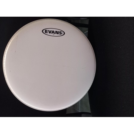 EVANS B12G2 Kétrétegü Pergő/TOM felső bőr fehér /a képen látható festékhibával/ EVANS B12G2 Kétrétegü Pergő/TOM felső bőr fehér /a képen látható festékhibával/