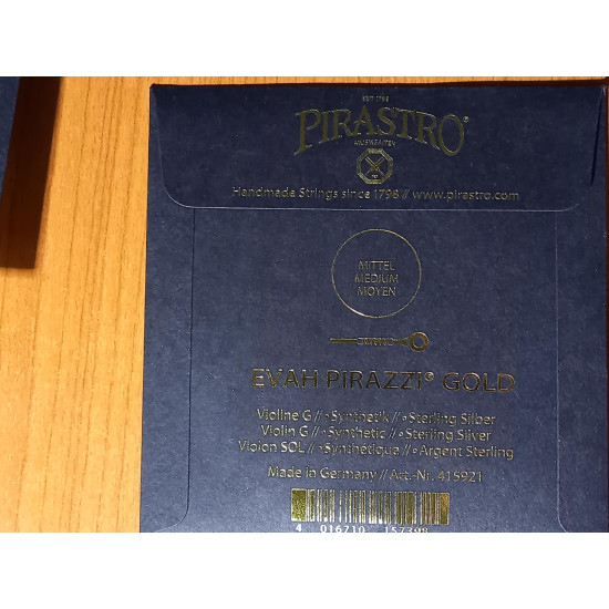 Pirastro Evah Pirazzi hegedû készlet